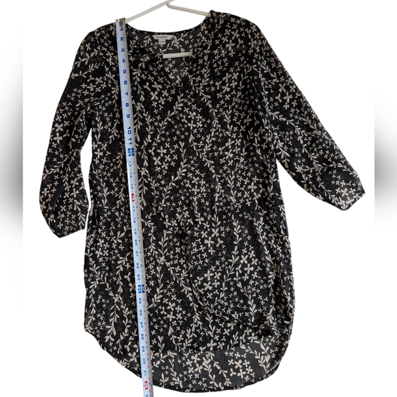 Black & White Floral Sheer Long Shirt Blouse XS - Picture 8 of 12